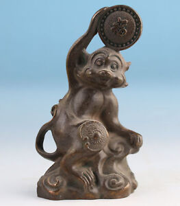 lovely Chinese bronze monkey statue figure tea pet Netsuke table decor gift