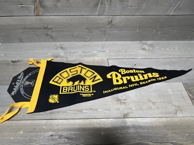 Mitchell & Ness Boston Bruins Inaugural NHL Season 1924 - Image 1 of 4