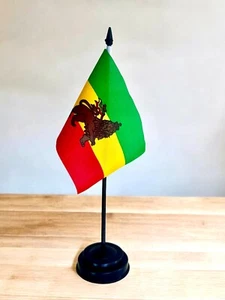 ETHIOPIA WITH LION RASTA Rastafarian TABLE FLAG 6" X 4" 15cm x 10cm BLACK BASE - Picture 1 of 1