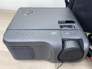 DLP PROJECTER ACER XD1170D HD WITH CARRYING CASE - Picture 1 of 4