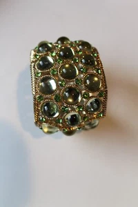 Mia Collection Bracelet Green and Gold Tone - Picture 1 of 3