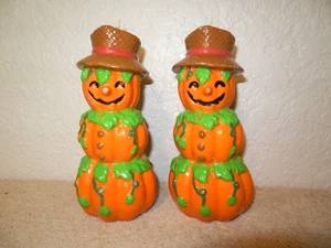 2 NEUE 6" KÜRBIS HALLOWEEN HERBST KERZEN Orange Vogelscheuche Mann mit Hut - Bild 1 von 3