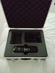 Stellar X2 Large-Diaphragm Cardioid Condenser XLR Microphone, Excellent - Picture 1 of 3