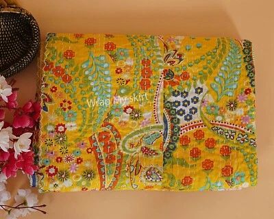 Handmade beautiful cotton quilts Bohemian sofa throw pet printed blankets - Image 1 of 4