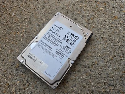 2.5" SEAGATE Savvio 15K.1 73GB SAS Internal Hard Drive HDD ST973451SS - 9MB066 - Image 1 of 4