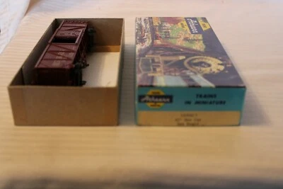 Varney escala HO, vagón de carga de 40', Seaboard Coast Lines, marrón, #15747 construido Foto 1 de 3