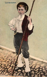 CPA 64 - Les Pyrénées (Pyr. Atl.) - 1028. Un Guide de 13 ans - Picture 1 of 2