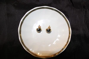 Pendientes de botón cúpula pulida hematita redonda de oro amarillo de 14k de 1/2 pulgada - Imagen 1 de 17