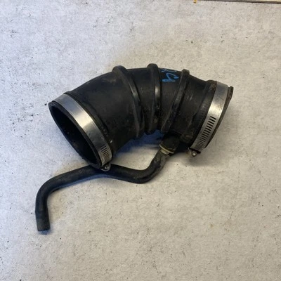 2001 MAZDA 626 2.0L AIR INTAKE HOSE TUBE - Image 1 of 3