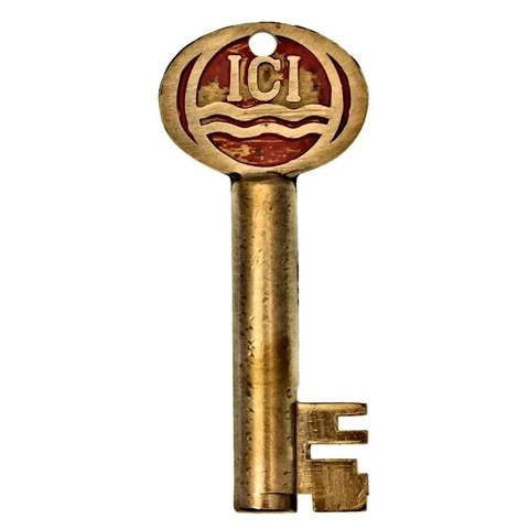 Vintage Key - ICI No.4128 IMPERIAL CHEMICAL INDUSTRIES Padlock Key 2" - ref.k853 Cover