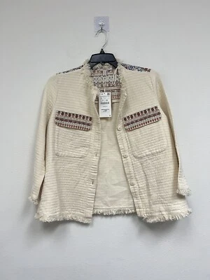 Куртка стеганая ZARA TRF верхняя одежда кремовая вышитая бахрома маленькая большая - Изображение 1 из 4
