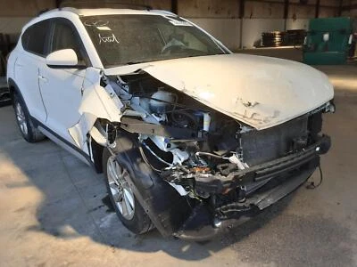 Used Alternator fits: 2017 Hyundai Tucson Sedan Korea built ID 373002E820 Grade - Image 1 of 4