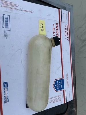 Бутылка резервуара жидкости омывателя лобового стекла автобуса жука VW Volkswagen - Изображение 1 из 4