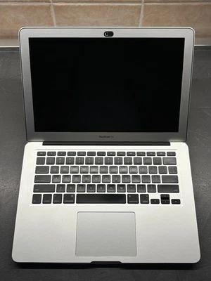 Apple MacBook Air 13,3" (128GB SSD, Intel Core i5 4a Gen., 1,4GHz, 4GB RAM)... - Immagine 1 di 4
