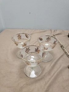 Vintage Libbey Glassware Kitchen Bar Leaf Design Frosted White Gold Leaves Set 3 - Picture 1 of 9