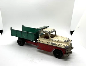 Vintage Hubley Kiddie Toy Dump Truck No. 494 1:30 Scale - Picture 1 of 3