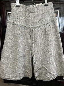 Chanel wool blend gold metallic tweed skirt 38 - Picture 1 of 15