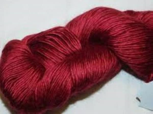 HTF RUBY RED 100gr Skein 329yd Knit Picks DIADEM FINGERING Luxe ALPACA+SILK YARN - Picture 1 of 1