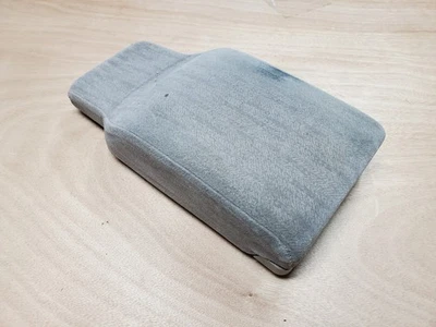 2000-2005 Buick LeSabre 13.5 In Center Console Lid  Arm Rest Beige Cloth OEM Foto 1 de 4