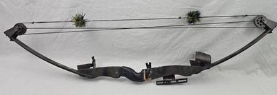 SIDEKICK MADE WITH KEVLAR COMPOUND BOW PAINTED CAMO LH LEFT HANDED - Image 1 of 4