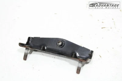 MERCEDES ML350 W166 2012-2015 SISTEMA DE ESCAPE TRASERO DERECHO SOPORTE OEM Foto 1 de 4