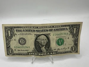 One Dollar Bill With Different Top And Bottom Spacing - Picture 1 of 6