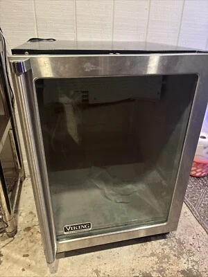 Viking Professional VWCI1240GLSS bodega bajo encimera 24 pulgadas - SOLO PUERTA Foto 1 de 3