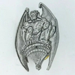 Vintage Disney Gargoyles 1.5" Goliath Metal Pewter Pin Starline Creations - Picture 1 of 3