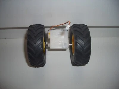 Siku Control John Deere 7R Hinterachse & Getriebe / Antrieb repariert Ersatzteil - Bild 1 von 3