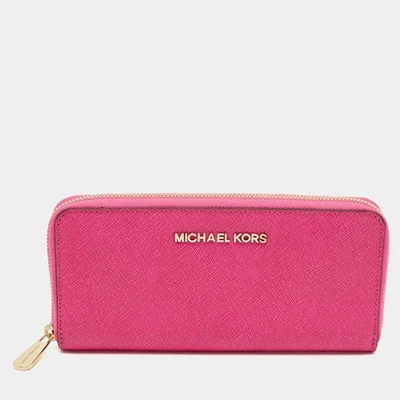Michael Kors Fuchsia Leather Jet Set Zip Around Wallet - Image 1 of 4