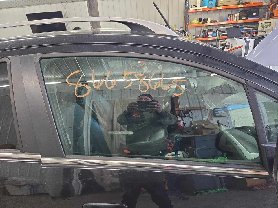 Front Door Glass/window CHEVY SPARK Right 13 14 15 16 Foto 1 de 1