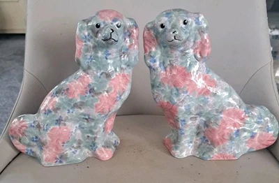 2 x Vintage Floral Park Rose Pottery Spaniels Ornaments. - Image 1 of 4