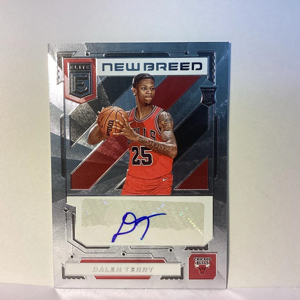 2022-23 Donruss Elite Dalen Terry #NB-DLT Auto New Breed Bulls N/M+ - Image 1 of 4