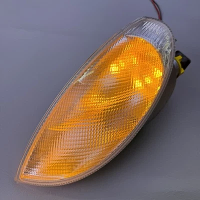 1998-2004 MERCEDES SLK230 SLK320 FRONT LEFT DRIVER SIDE TURN LIGHT LAMP OEM - Image 1 of 4