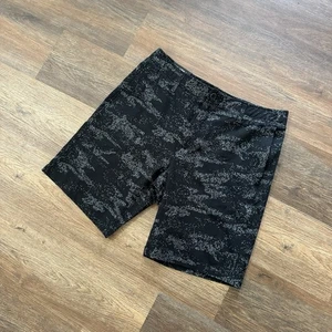 Under Armour Men's UA Golf Camouflage Printed Short Size 34 MSRP $70.00 NWT. - Picture 1 of 6