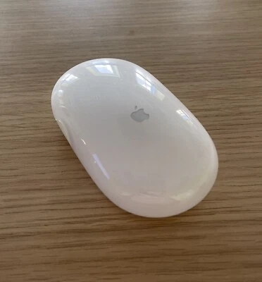 Apple | Wireless Mouse, Bluetooth, (A1015) - Image 1 of 4