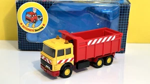 MATCHBOX SUPER KINGS K-139 IVECO TIPPER TRUCK / MINT IN BOX - Picture 1 of 14