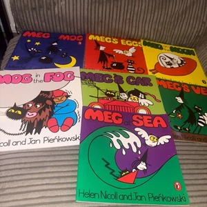 Meg & Mog Book Bundle x 7 Helen Nicoll and Jan Pienkowski Paperback - Picture 1 of 8