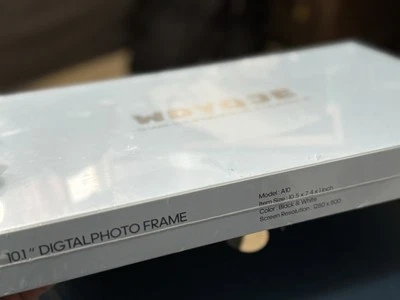 10.1 inch WDYQJE Digital Photo Frame - Wifi - 64gb - 1280 X 800 - New - Image 1 of 4