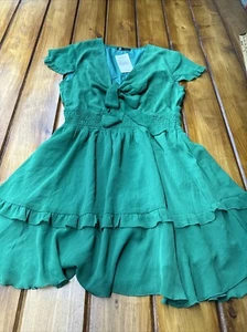 NWOT Pretty Garden Womens Green Short Sleeve Dress L NWT - Picture 1 of 15
