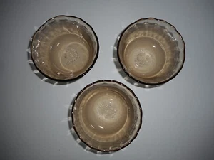 Set of 3 PYREX 463 6 Oz Custard Cup Scalloped Rim 00-9 15 17 Made in USA Bowl  - Picture 1 of 5