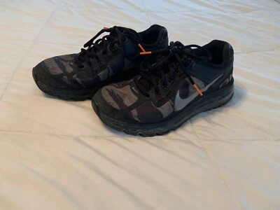 Nike Air Max 2013 Zapatos Atléticos Juveniles 6.5 Y (555426-002) Negro Camuflaje Naranja Foto 1 de 4