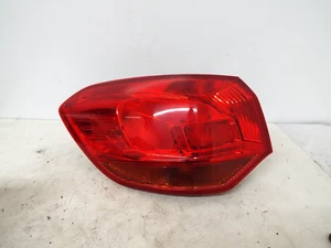 LUZ TRASERA TRASERA VAUXHALL ASTRA J ESTATE N/S DEL LADO DEL PASAJERO 13282242 2010-16 - Imagen 1 de 5