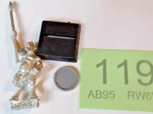 G#119 GW CHAOS - UNGOR - WITH SHIELD AND BASE - Picture 1 of 1
