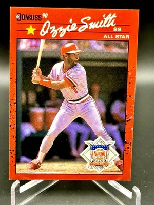 1990 Donruss - Ozzie Smith #710 Recent Major League Performance on Back - Image 1 of 2