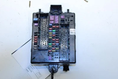 Оригинальная коробка распределительного блока предохранителей для салона GMC Acadia SLT-1 3,6 л 2018–2019 годов выпуска 84270913 - Изображение 1 из 4