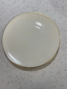Piatto da dessert Lenox Olympia oro avorio con bordo dorato - Foto 1 di 5
