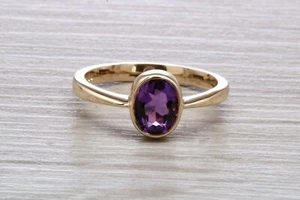Anillo de oro amarillo conjunto amatista natural corte ovalado - Imagen 1 de 9