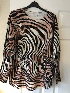 Wallis Black & Brown Animal Print Jumper Size M-L - Picture 1 of 2