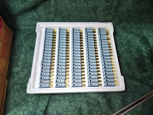 (100) NEW Micro Switch Limit Switches V7 Series V7-2B11D8 - 11 Amp (23931-BPR8) - Picture 1 of 7